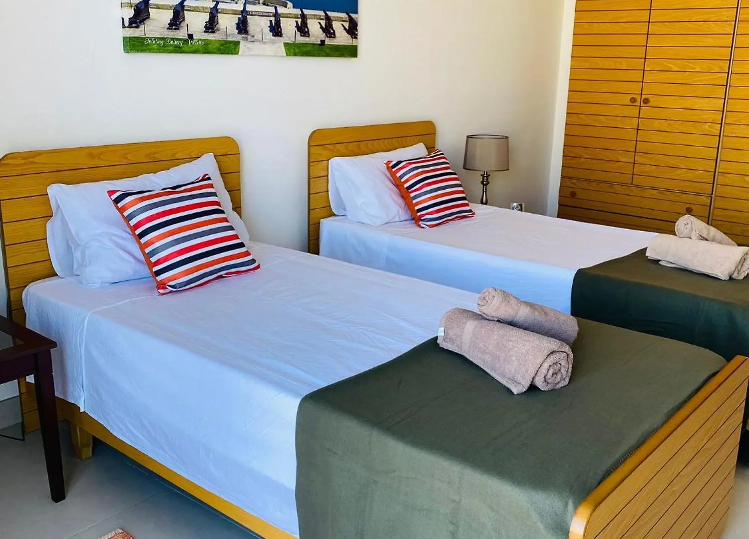 Spinola Shoreline Homestay St Julians Saint Julian's